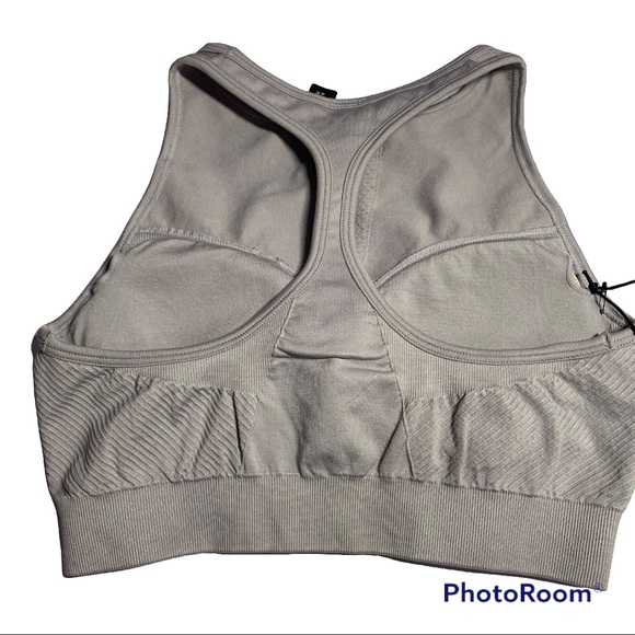 RYU Sports Bra Vapor Taupe (Raindrop)Padded Pullover Canadian Design M NWT - Picture 3 of 13